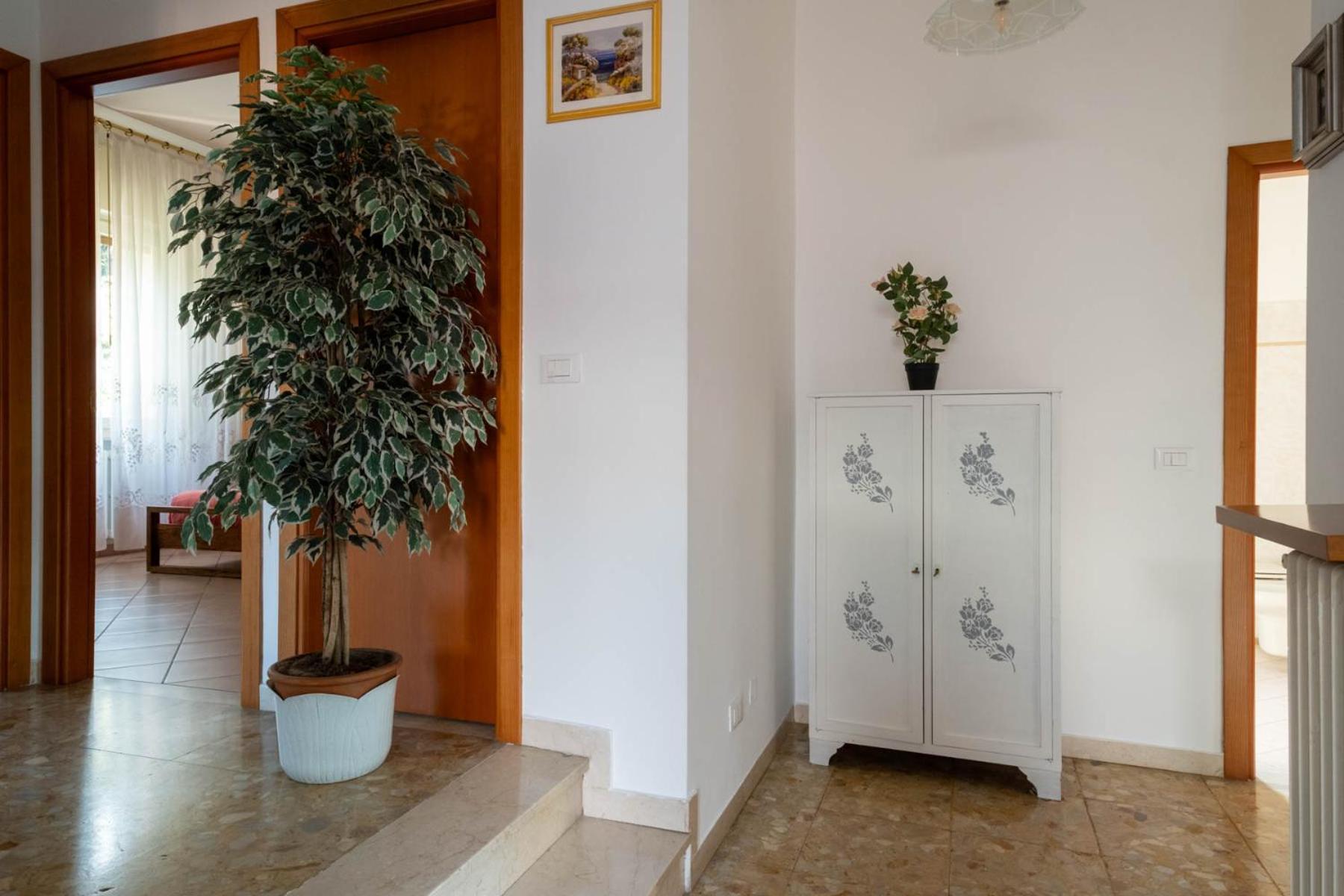 Appartamento Zia Cecilia Desenzano del Garda Exterior photo